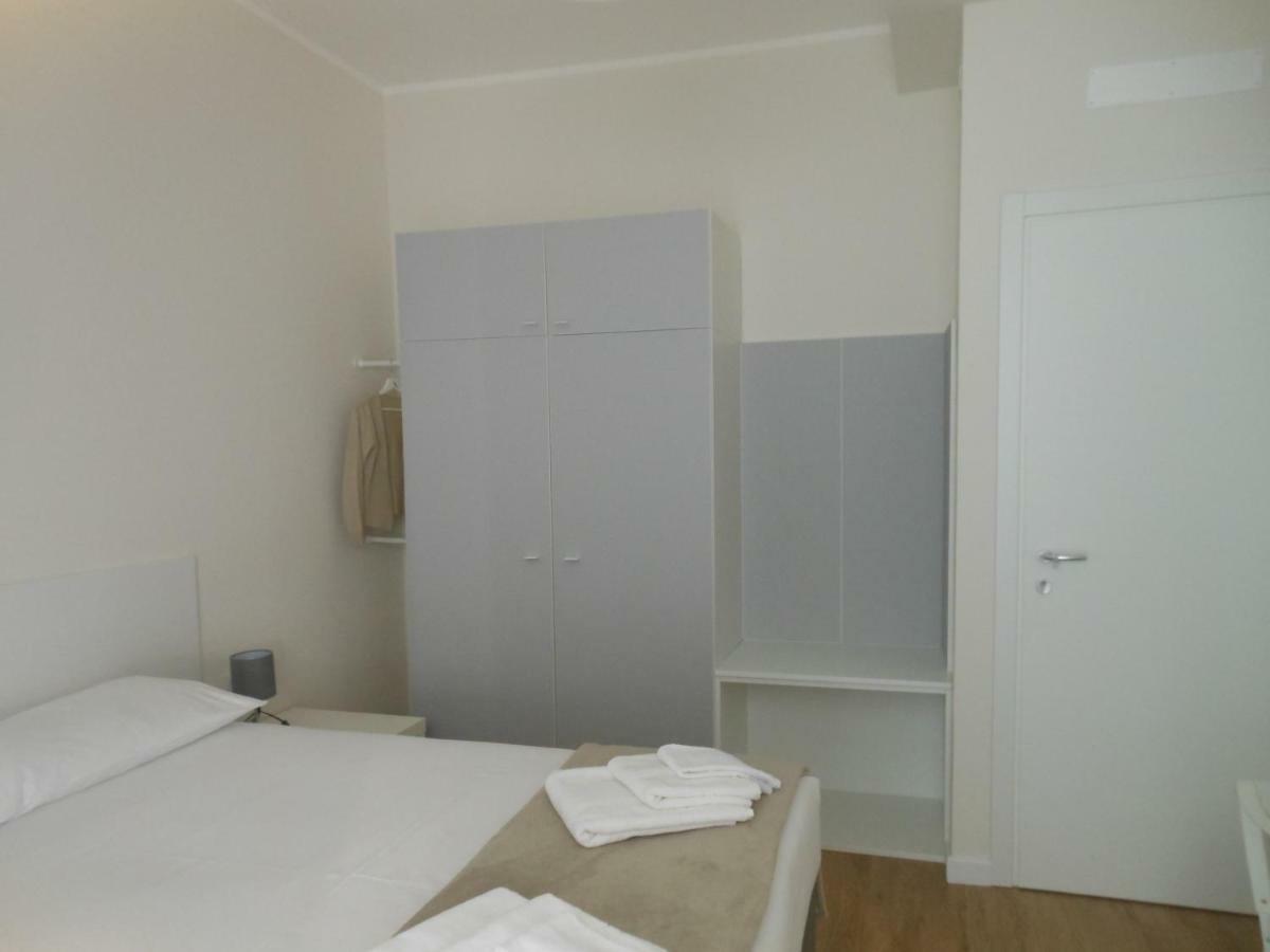 Affittacamere Risorgimento Lecco Dış mekan fotoğraf